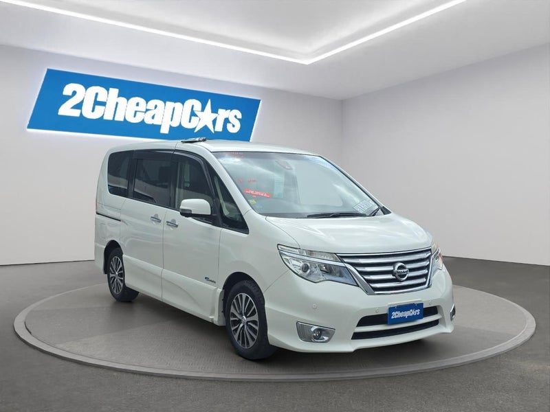 2015 Nissan Serena Hybrid Highway Star V Selection, photo 2