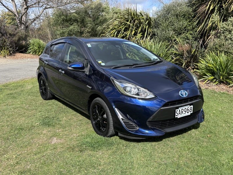 2018 Toyota Aqua S, photo 3