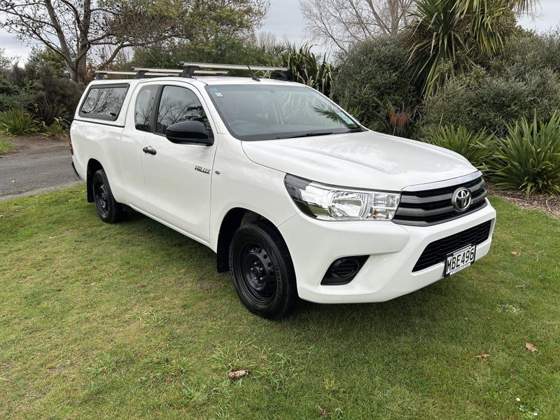 2019 Toyota Hilux S, photo 3