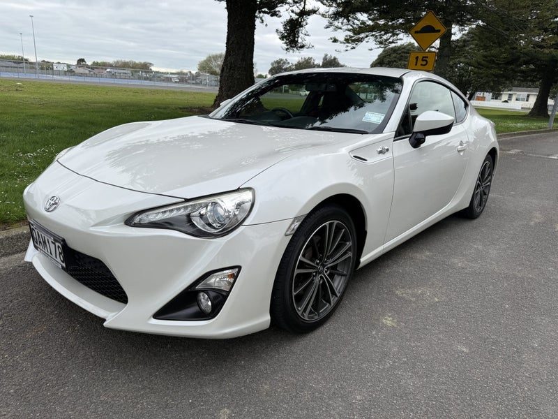 2014 Toyota 86 2.0P Automatic Coupe