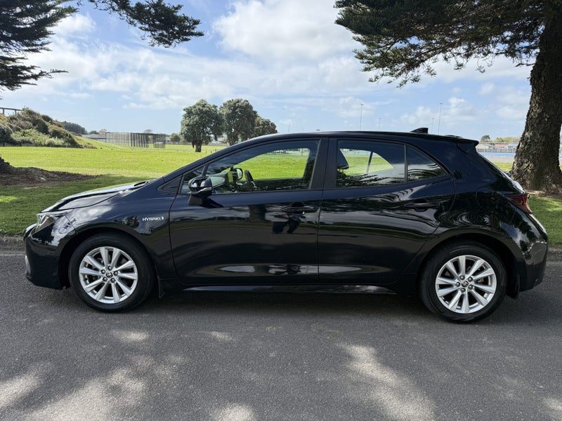 2023 Toyota Corolla GX 1.8, photo 2