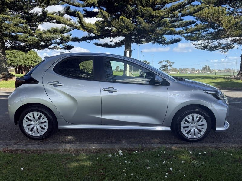 2023 Toyota Yaris GX 1.5, photo 3