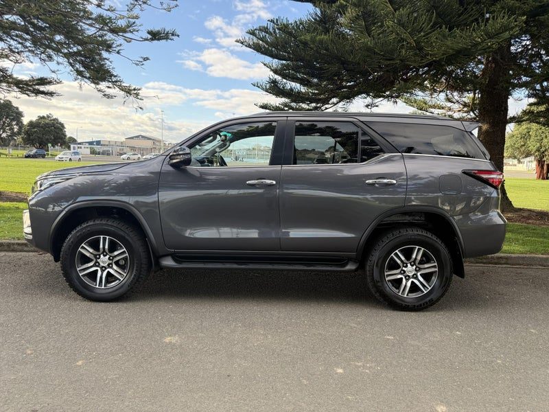 2023 Toyota Fortuner GXL 2.8DT Automatic 4WD Wagon, photo 3