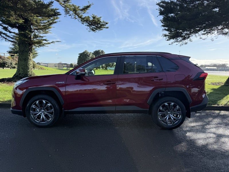 2024 Toyota RAV4 GXL 2.5P Hybrid AWD Automatic SUV, photo 2