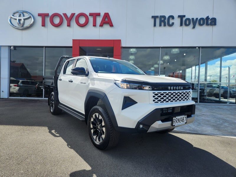 2026 Toyota Hilux SR
