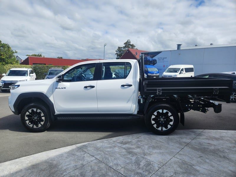 2026 Toyota Hilux SR, photo 3