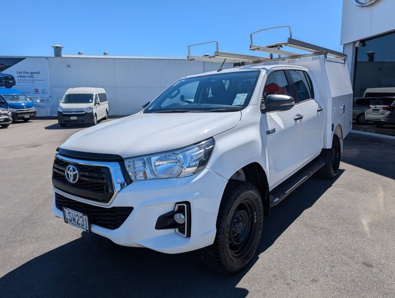 2018 Toyota Hilux SR, photo 3