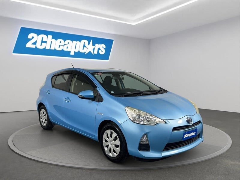 2012 Toyota Aqua S, photo 3