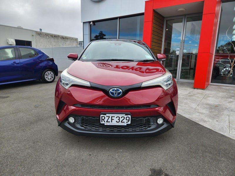 2017 Toyota C-HR G, photo 2