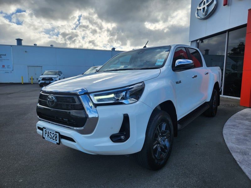 2022 Toyota Hilux SR5, photo 3