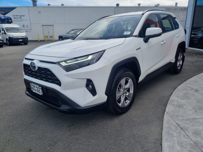 2024 Toyota RAV4 GX 2.5P Hybrid AWD Automatic SUV, photo 3