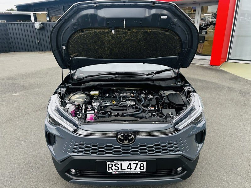 2026 Toyota Corolla Cross Limited, photo 3