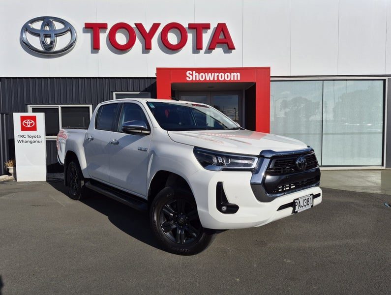 2022 Toyota Hilux SR5