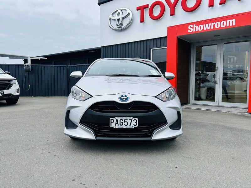 2022 Toyota Yaris GX 1.5, photo 2
