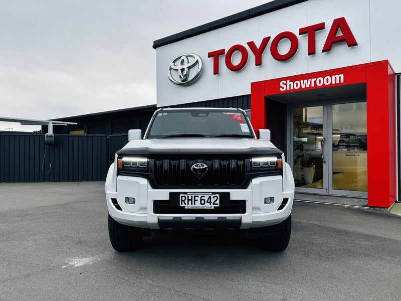 2025 Toyota Land Cruiser Prado VX Limited, photo 2
