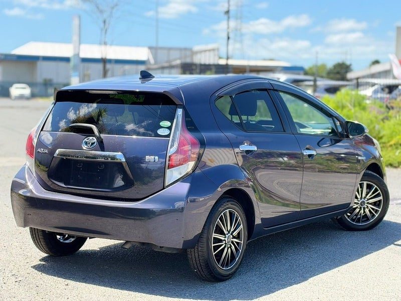 2015 Toyota Aqua G BLACK SOFT LEATHER SELECTION, photo 2