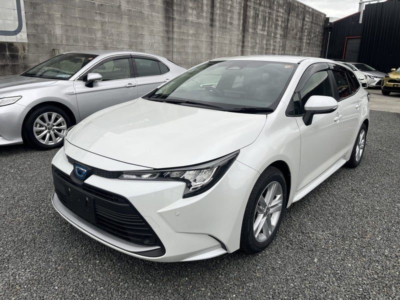 2023 Toyota Corolla Touring Hybrid/ Only 12Ks, photo 2
