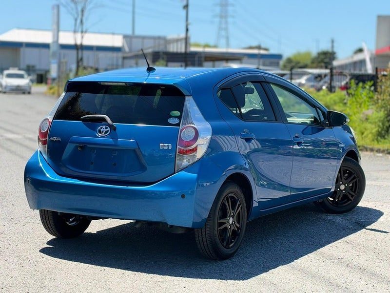2014 Toyota Aqua S Package, Nice & Tidy car, photo 2