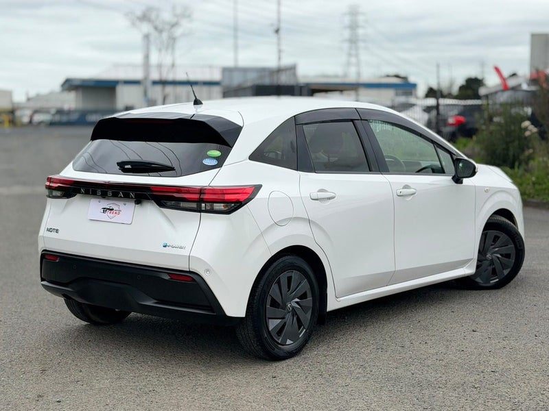 2021 Nissan Note S, photo 2