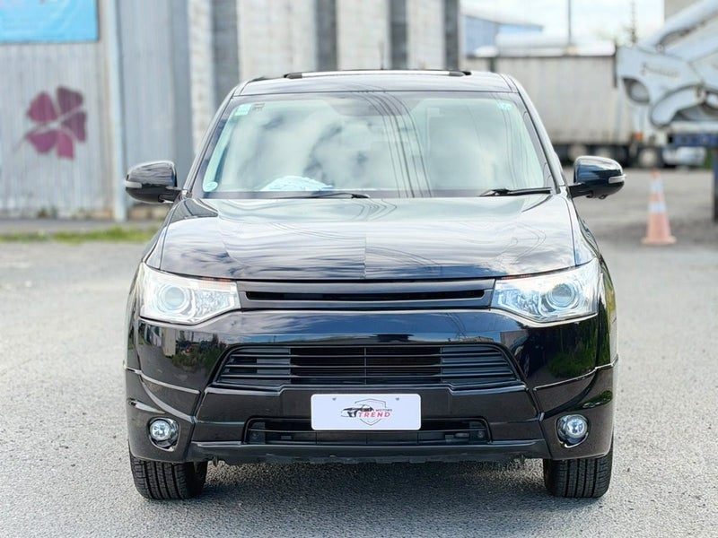 2013 Mitsubishi Outlander, photo 2