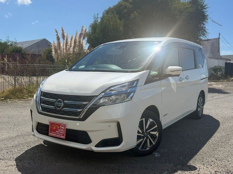 2020 Nissan Serena 8 Seater