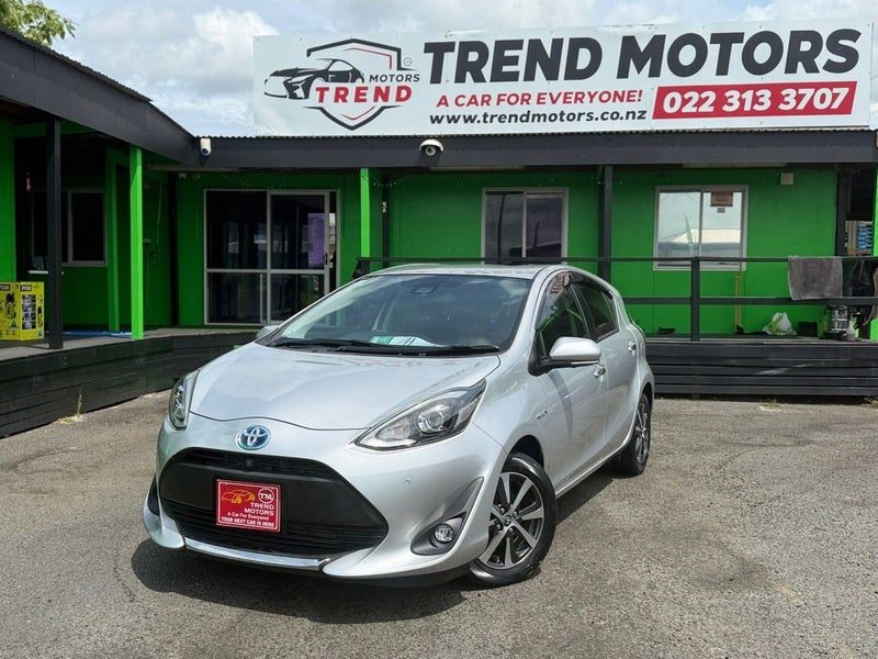 2020 Toyota Aqua S Style Package, 360 camera, Mags