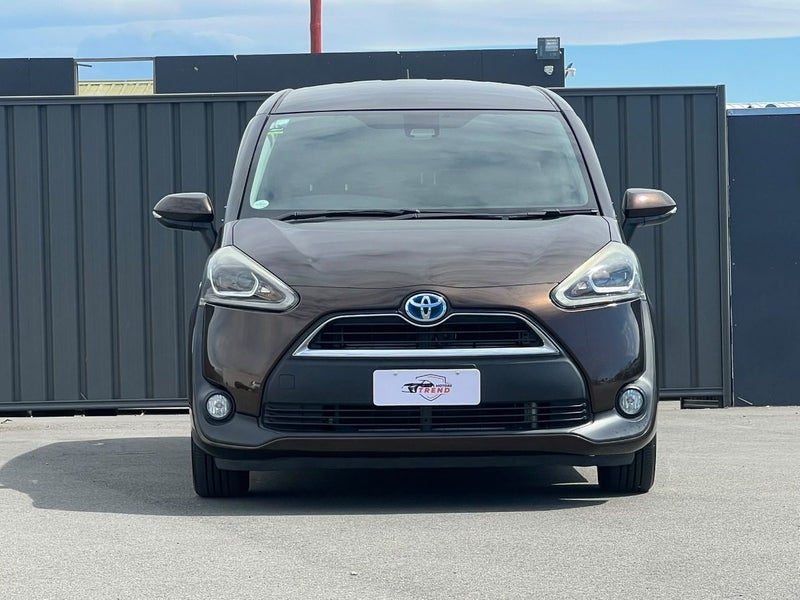 2018 Toyota Sienta G, photo 2