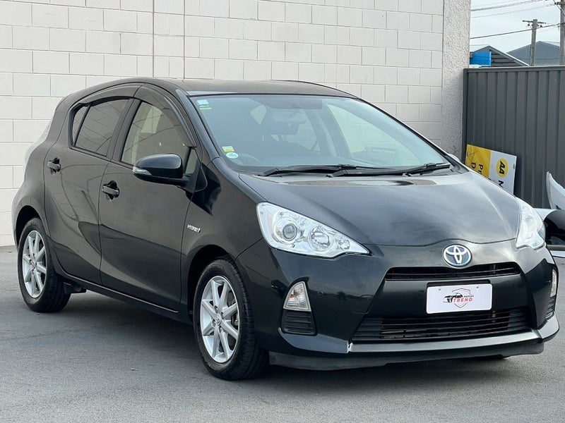 2013 Toyota Aqua S PUSH START | 1 Year Free MBI, photo 3