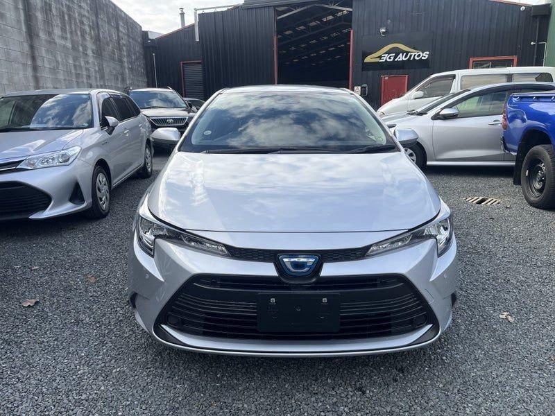 2023 Toyota Corolla Touring, photo 2