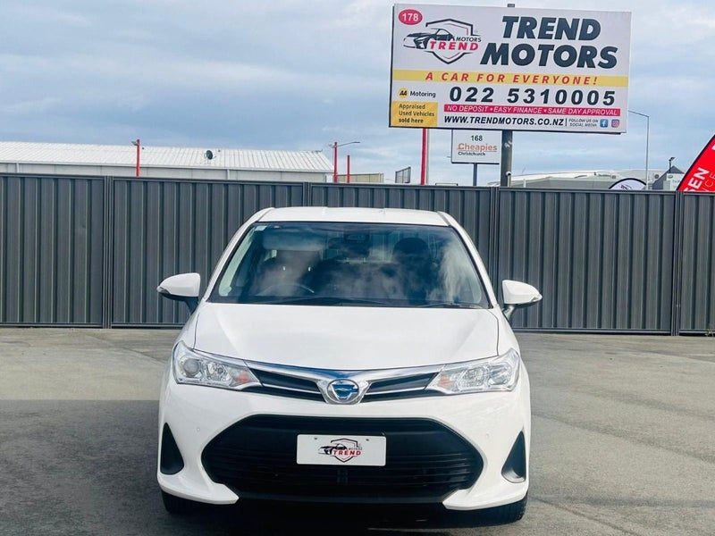 2020 Toyota Corolla Axio, photo 2