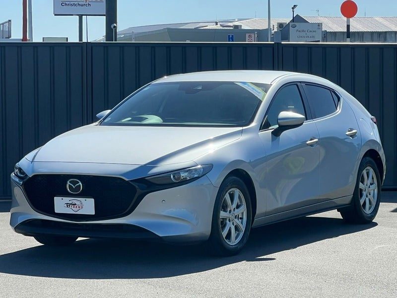 2023 Mazda 3 15c | Free 1 Yr MBI