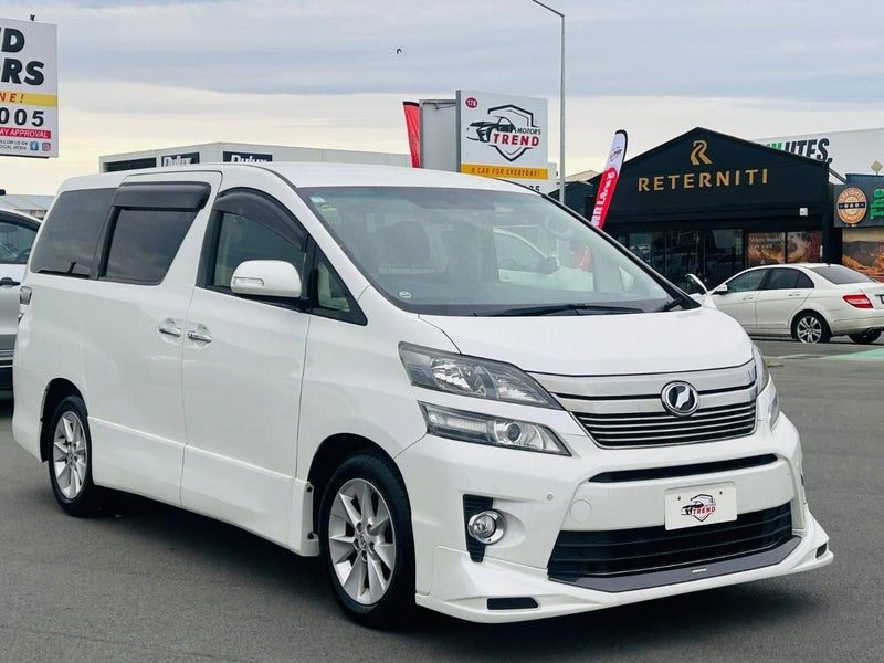2013 Toyota Vellfire Z, photo 3
