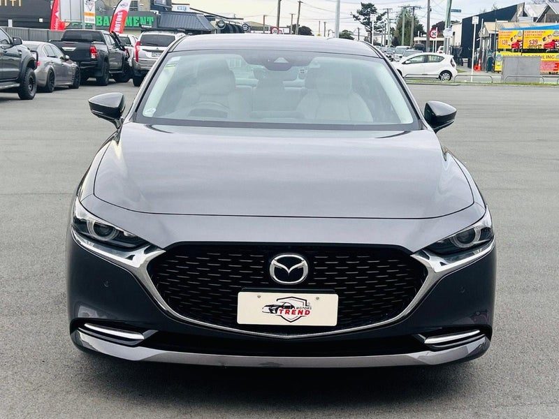 2021 Mazda 3 X L PACKAGE, photo 2
