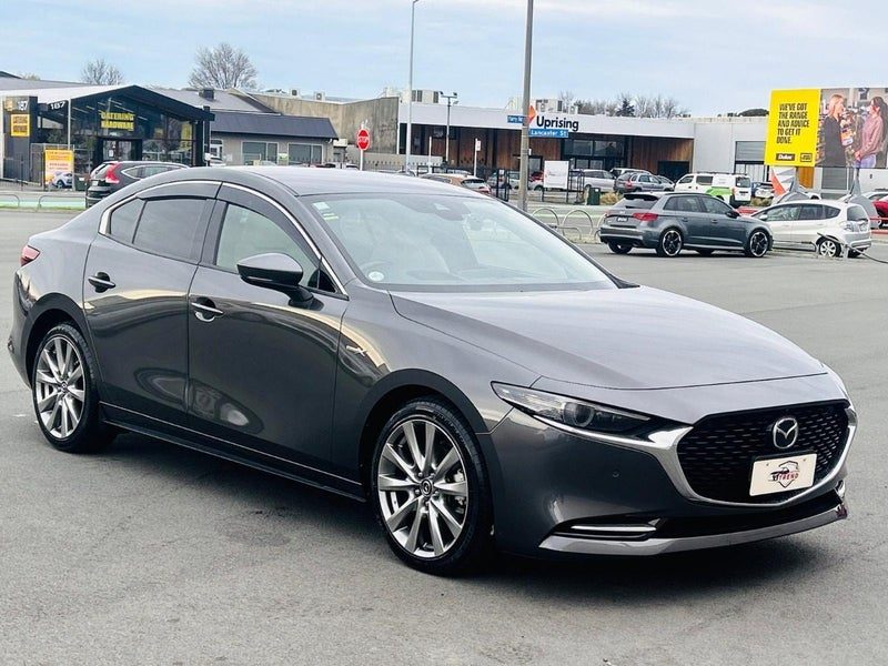 2021 Mazda 3 X L PACKAGE, photo 3
