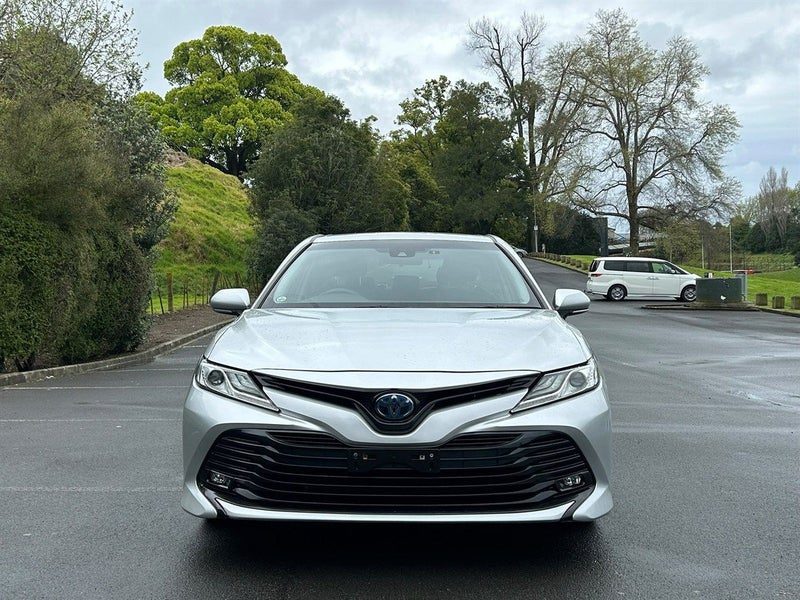 2018 Toyota Camry Hybrid low kms cruise control, photo 2