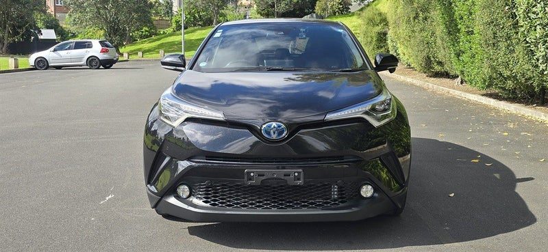2018 Toyota C-HR G, photo 2