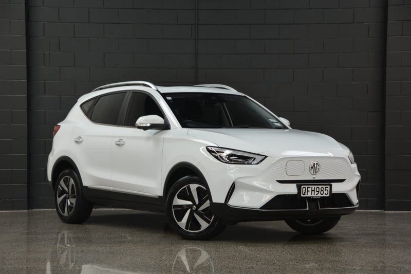 2023 MG ZS Essence 51kw