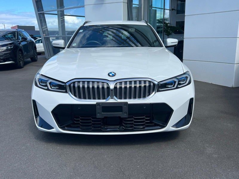 2023 BMW 320i, photo 3