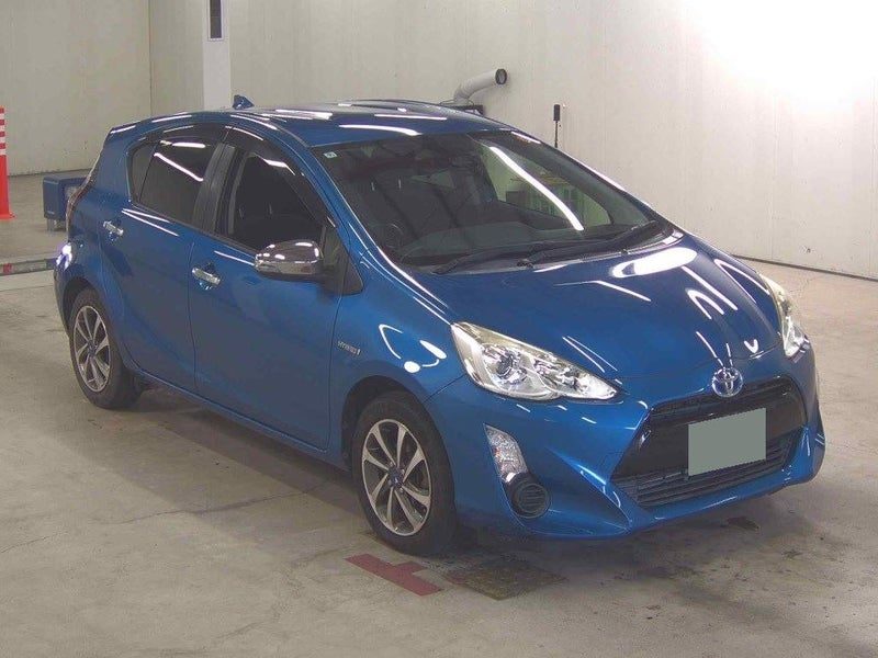 2016 Toyota Aqua G