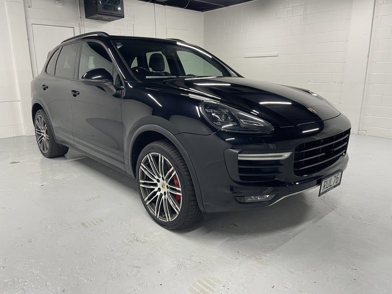 2015 Porsche Cayenne TURBO 4.8 4WD