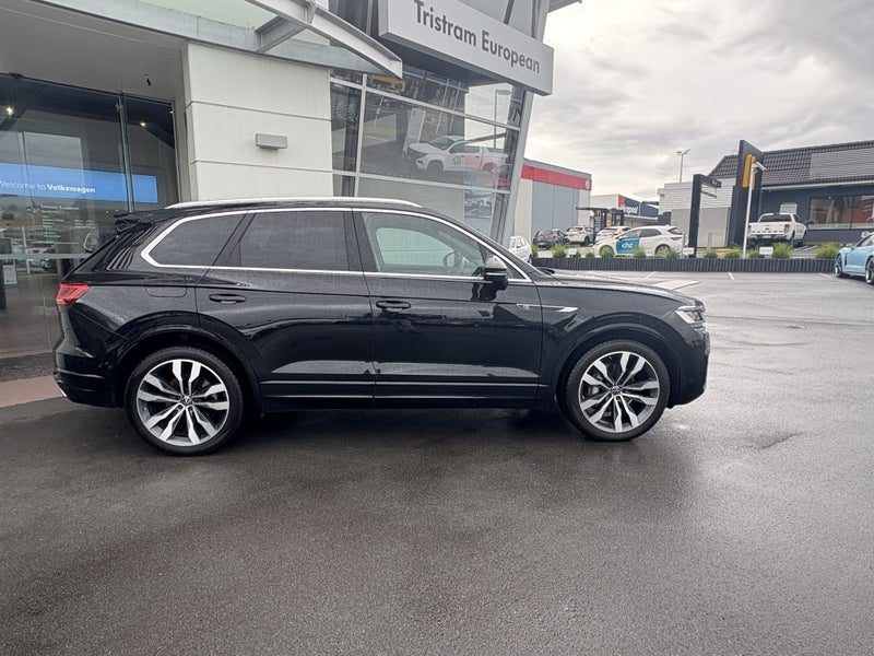 2022 Volkswagen Touareg V6S R-LINE 210kW TDI, photo 3