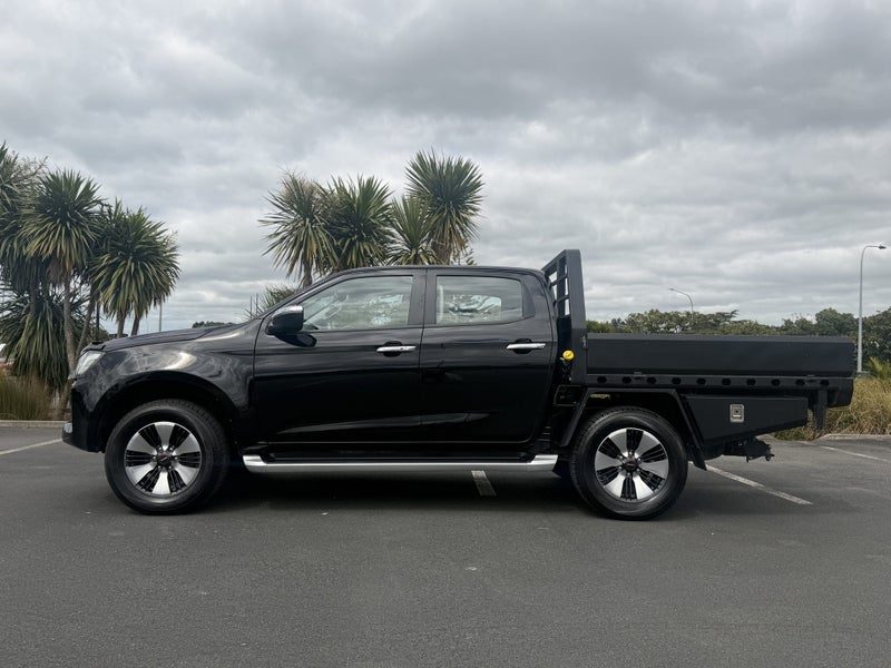 2023 Isuzu D-Max LS Plus Double Cab, photo 3