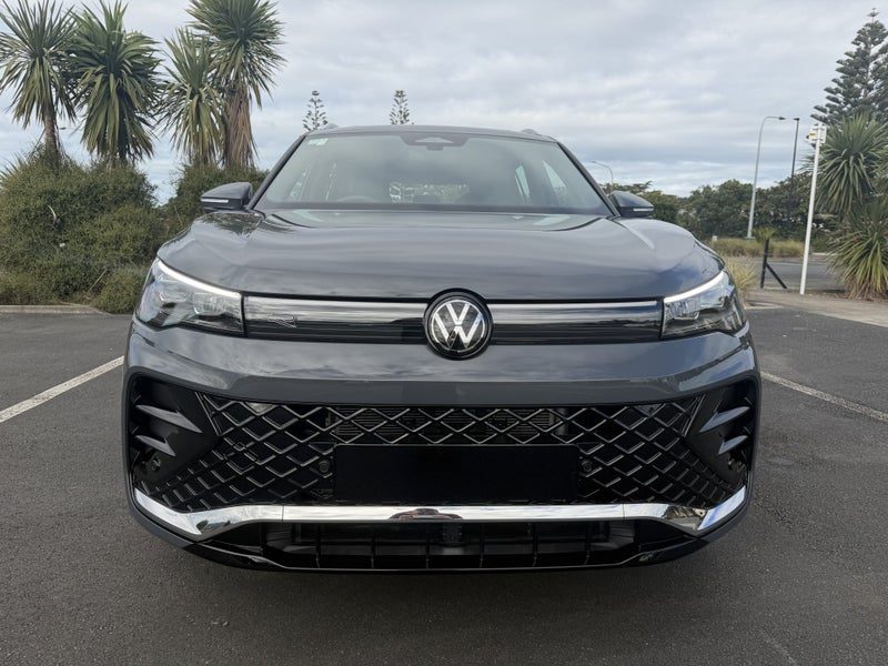 2026 Volkswagen Tiguan R-Line 1.4Pt/7At 2WD, photo 2