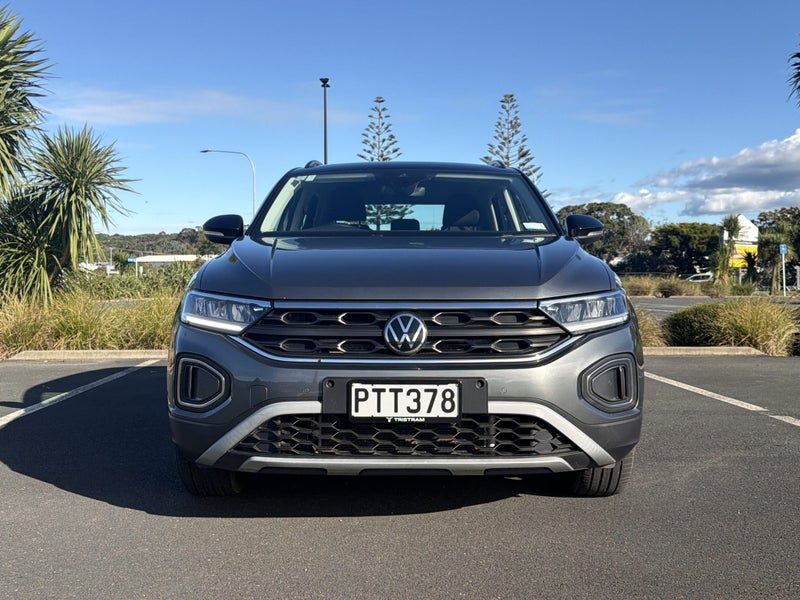 2023 Volkswagen T-Roc LIFE 1.4TSi 2WD, photo 2
