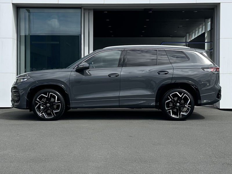 2026 Volkswagen Tayron R-Line AWD, photo 3