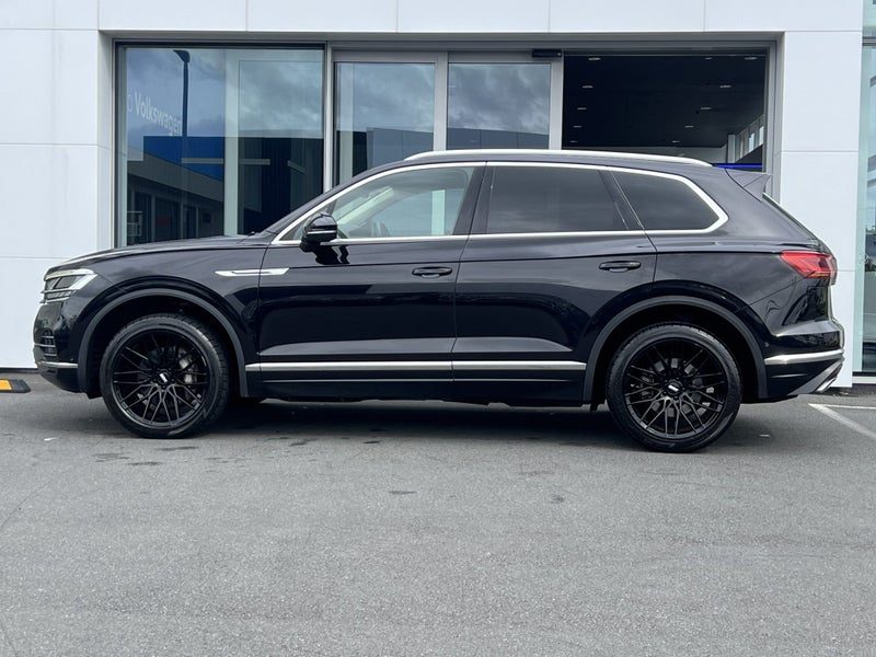 2018 Volkswagen Touareg V6s 210Kw Tdi 3.0Dt, photo 3