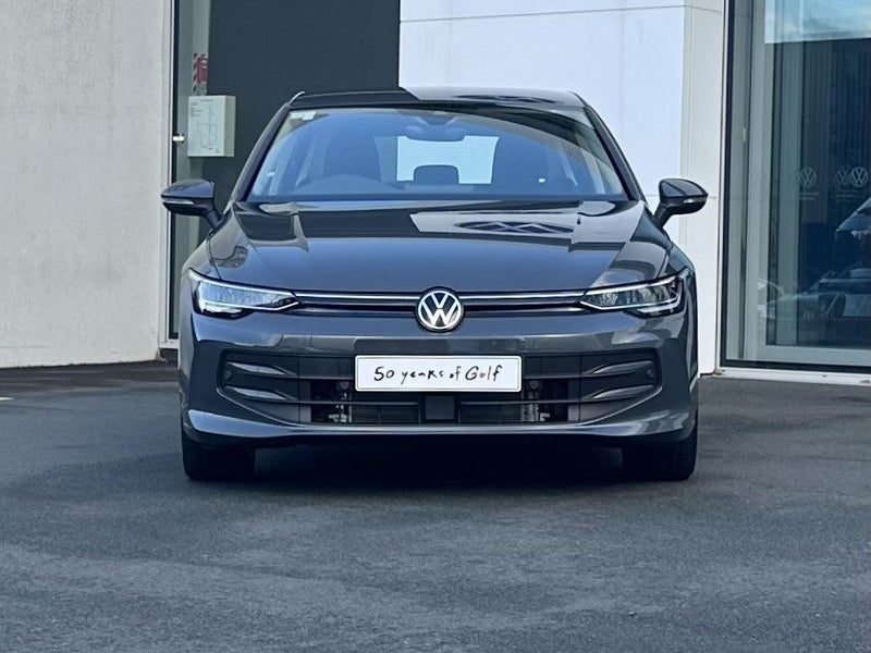 2026 Volkswagen Golf Life 1.4Pt/8At, photo 2