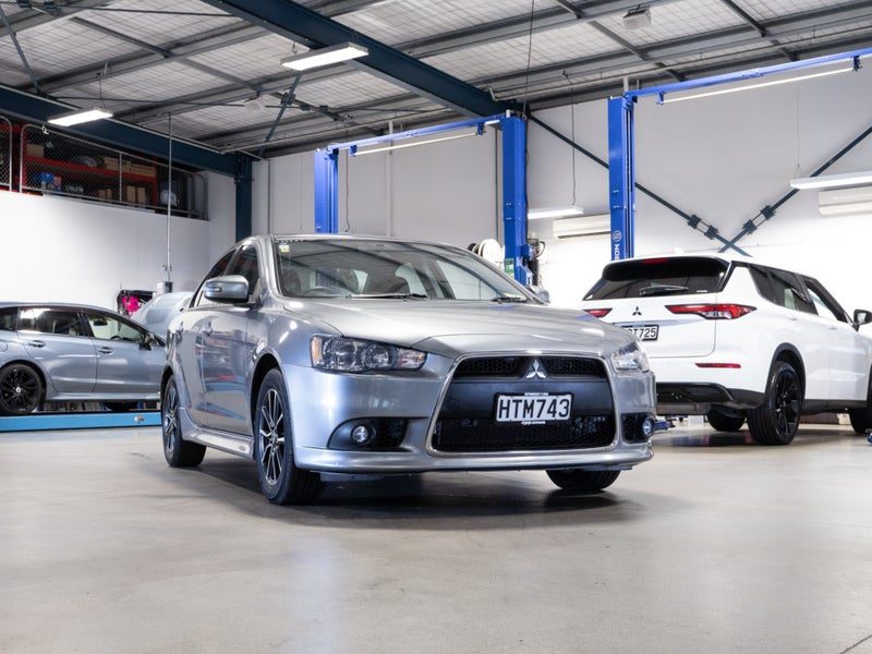 2014 Mitsubishi Lancer GSR, photo 3
