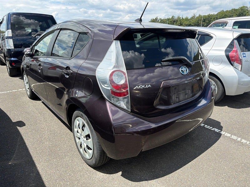 2014 Toyota Aqua S Push start, photo 2