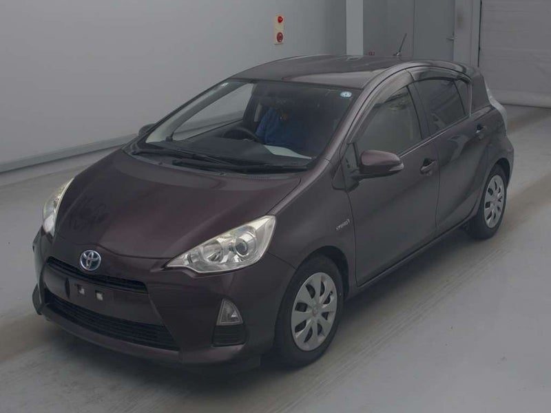 2014 Toyota Aqua S Push start, photo 3